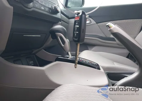 2015 Honda Civic Lx z USA, uszkodzony, nr VIN 19XFB2F53FE005518